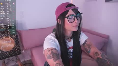 Snapshot of naniicute chatting on 30, 11, 2025 ELLA online show from 30, 11, 2025