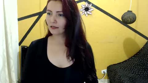 Snapshot of nanis_milf chatting on 6, 3, 2025 nanis online show from 6, 3, 2025