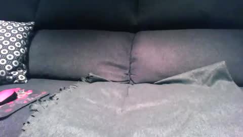 nano22968832 online show from 15, 1, 2026