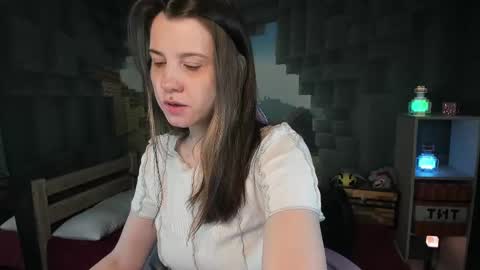 NansyCharm online show from 17, 2, 2025