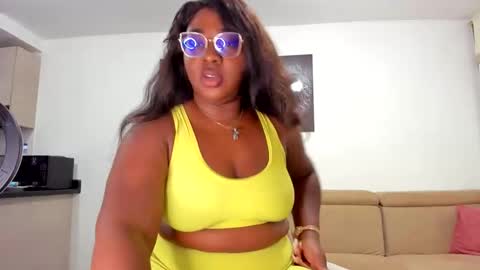 Nathalia King online show from 24, 2, 2025