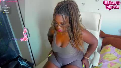 Nathalia King online show from 18, 2, 2026