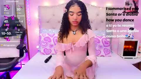 naomi_star8 online show from 4, 10, 2025