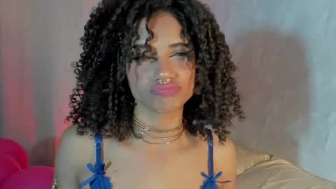 Snapshot of naomidawsonn chatting on 17, 2, 2025 naomidawson online show from 17, 2, 2025