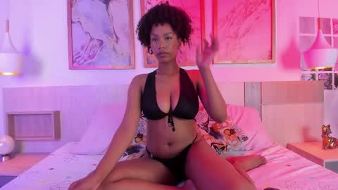 Snapshot of naomikross chatting on 18, 3, 2026 Naomi online show from 18, 3, 2026