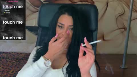 Snapshot of naomiscarlett chatting on 3, 11, 2025 NaomiScarlett online show from 3, 11, 2025