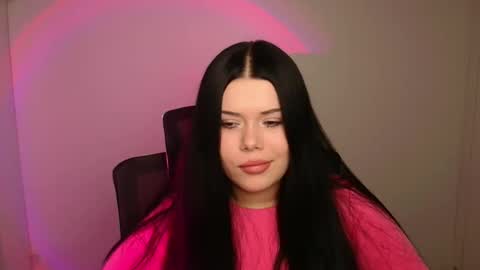 Snapshot of naomivibes chatting on 23, 10, 2025 Naomi online show from 23, 10, 2025