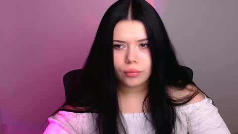 Snapshot of naomivibes chatting on 10, 11, 2025 Naomi online show from 10, 11, 2025