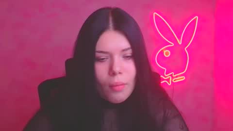 Snapshot of naomivibes chatting on 19, 11, 2025 Naomi online show from 19, 11, 2025