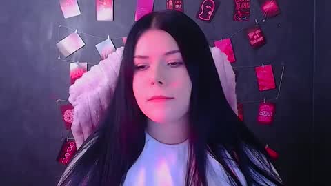 Snapshot of naomivibes chatting on 20, 11, 2025 Naomi online show from 20, 11, 2025