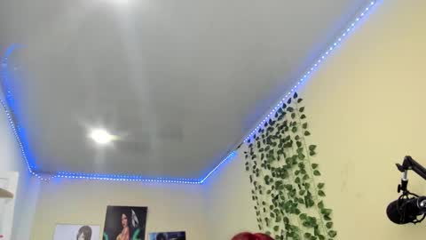 naomy online show from 12, 2, 2025