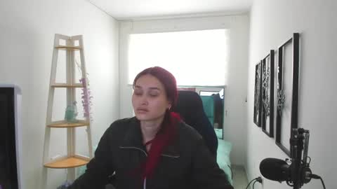 naomy online show from 22, 10, 2025