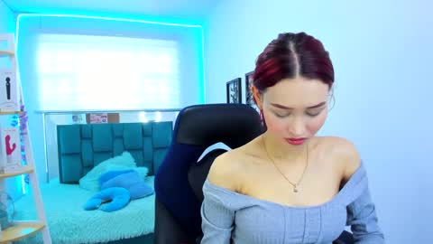 naomy online show from 23, 9, 2025