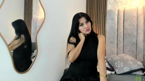 Snapshot of naomy_smithx chatting on 8, 3, 2025 Naomy Smith online show from 8, 3, 2025