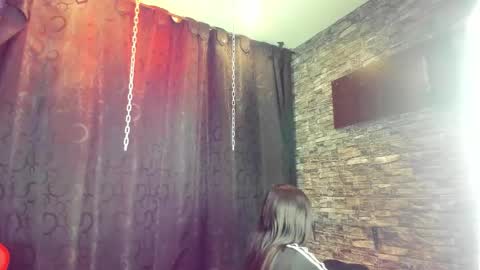 Snapshot of naomyangel chatting on 20, 10, 2025 naomy online show from 20, 10, 2025