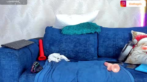 Snapshot of naomycole_ chatting on 18, 12, 2024 Naomy Cole online show from 18, 12, 2024