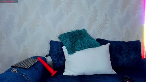 Snapshot of naomycole_ chatting on 26, 1, 2025 Naomy Cole online show from 26, 1, 2025