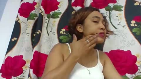 Snapshot of narindra884634 chatting on 4, 4, 2026 narindra884634 online show from 4, 4, 2026