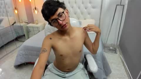 Snapshot of nash_kai11 chatting on 18, 10, 2025 NASH KAI online show from 18, 10, 2025
