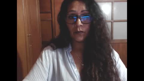 Snapshot of nasly_shy chatting on 27, 11, 2025 Nasly Cute online show from 27, 11, 2025