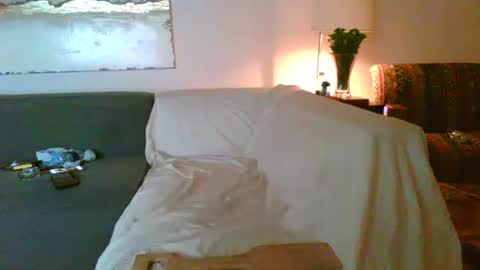 nassobout online show from 5, 3, 2026