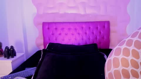 Snapshot of nastasha_nasty1 chatting on 13, 11, 2025 Maira online show from 13, 11, 2025