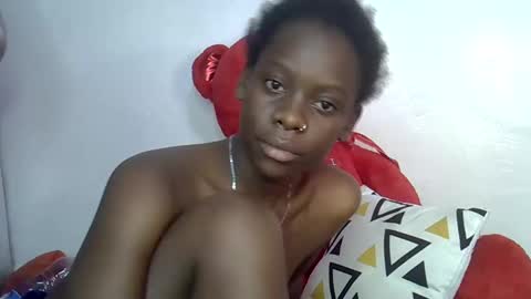 nasti_petite online show from 6, 3, 2025