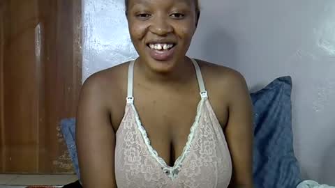 Snapshot of nasty_previne chatting on 5, 11, 2025 previn online show from 5, 11, 2025