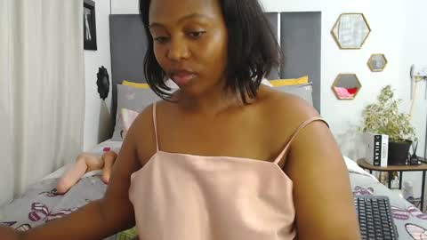 Olwemihla Brown online show from 16, 12, 2024