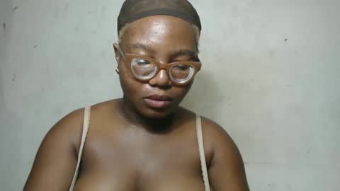 nastyhairy7 online show from 6, 11, 2025