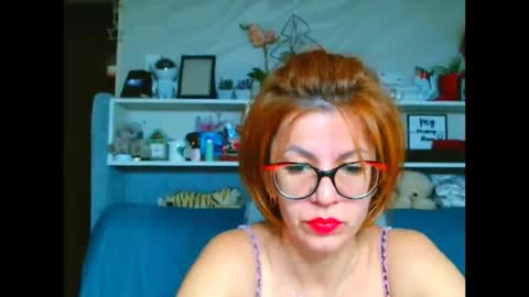 Snapshot of natali3855 chatting on 19, 11, 2025 Natali online show from 19, 11, 2025