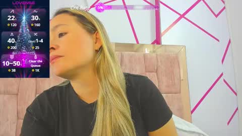 natalia_lopezz online show from 11, 12, 2024