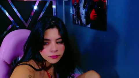 Snapshot of nataliatompsonx1 chatting on 5, 11, 2025 nataliatompsonx1 online show from 5, 11, 2025