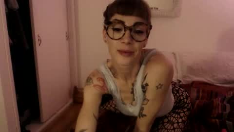 Snapshot of natalie6vmu chatting on 23, 11, 2025 Natalie Six online show from 23, 11, 2025