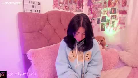       online show from 7, 2, 2025