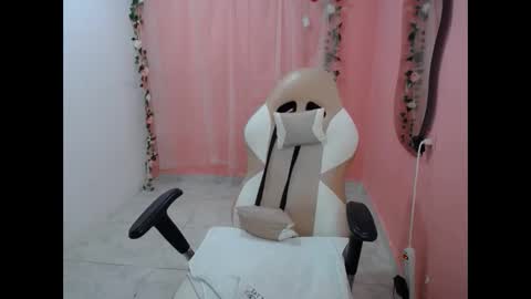 natalielabellex1 online show from 4, 10, 2025