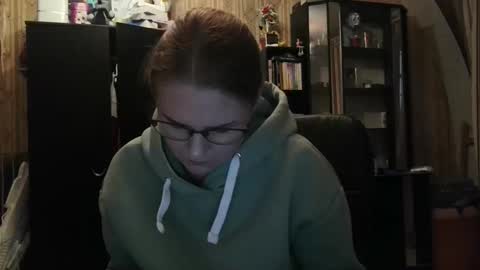 Snapshot of natalime chatting on 5, 11, 2025 natalime online show from 5, 11, 2025