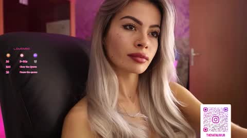 Snapshot of natalimurr chatting on 28, 10, 2025 Natali online show from 28, 10, 2025