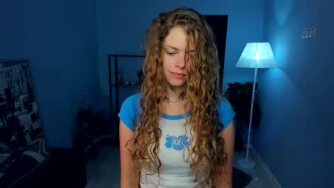 Natalie online show from 28, 10, 2025