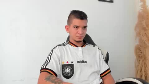 Snapshot of natan_77 chatting on 15, 11, 2025 natan_77 online show from 15, 11, 2025