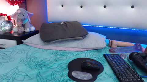 Natasha online show from 27, 2, 2025