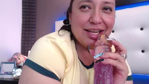 Natasha online show from 3, 3, 2025