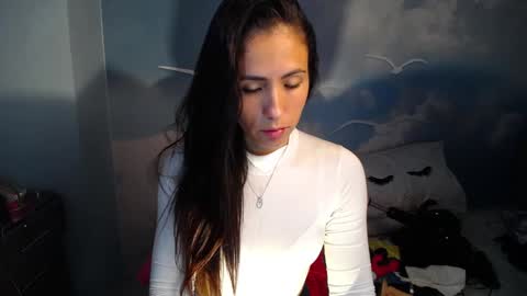 Natasha Bernett online show from 4, 12, 2024