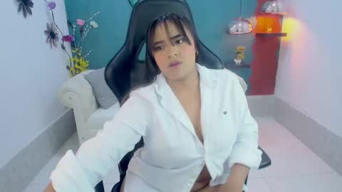 natasha blaze online show from 25, 2, 2026