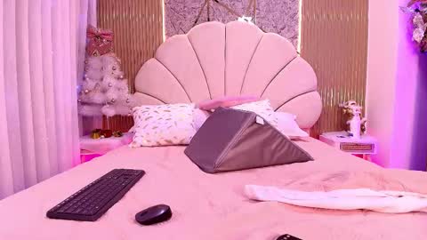 Snapshot of natasha_luna_ chatting on 27, 11, 2025 Natasha online show from 27, 11, 2025