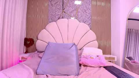 Snapshot of natasha_luna_ chatting on 7, 3, 2026 Natasha online show from 7, 3, 2026