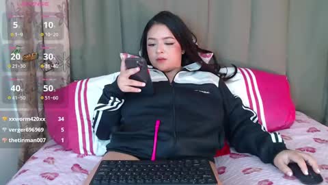 natashagil online show from 5, 2, 2025