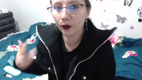 Snapshot of natashasex199 chatting on 21, 10, 2025 NATASHA online show from 21, 10, 2025