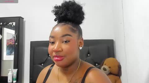 natasshaa_brown online show from 14, 10, 2025