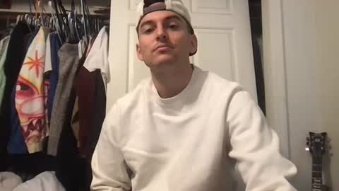 Snapshot of natetheexplorer chatting on 14, 10, 2025 natetheexplorer online show from 14, 10, 2025